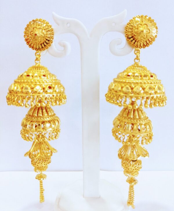 Big multilayer jhumka