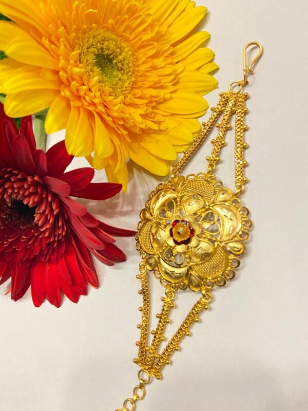 Gold replica Glory Mantasha