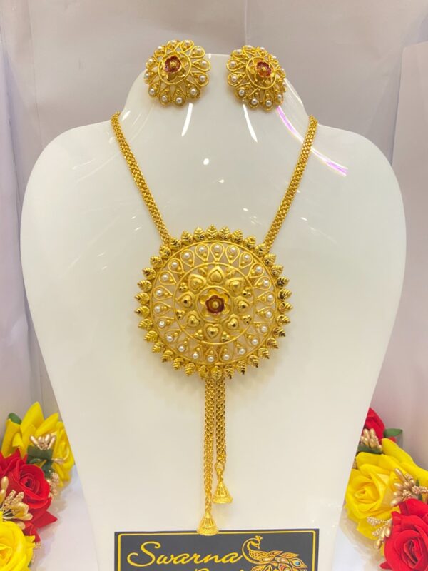 Pearl Pendant Tie Set