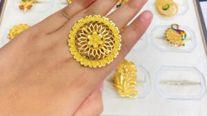 Round Floral Jali design Finger ring