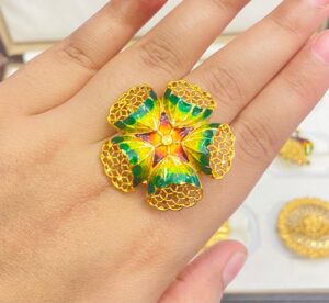Kamranga Finger ring