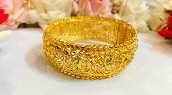 Pradip nokshi medium chuur (khilen)