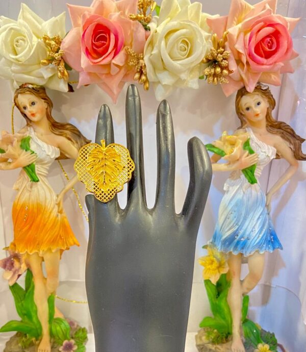 Leaf Jali Finger ring