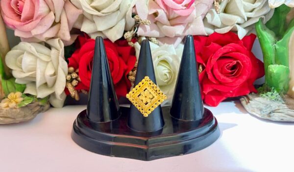 Square Gold Replica Finger ring