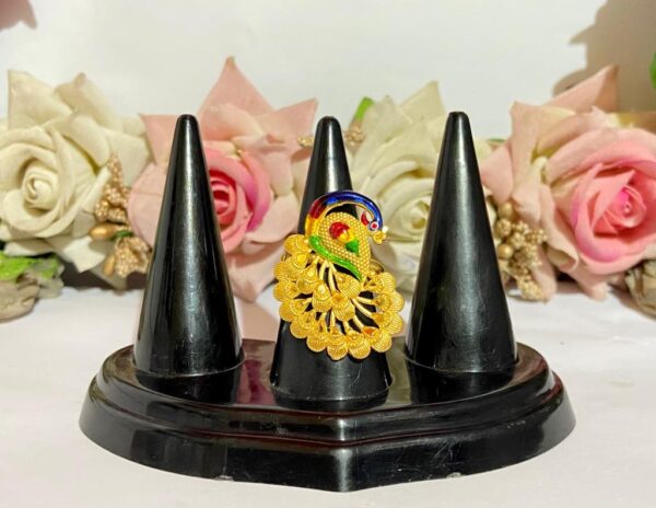 Moyuri Minekari Finger ring