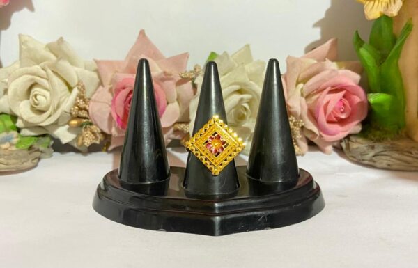 Square Gold Replica Finger ring