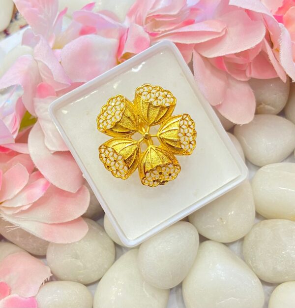 Kamranga Finger ring