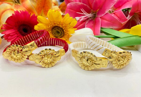 Cross line Floral Bracelet sankha