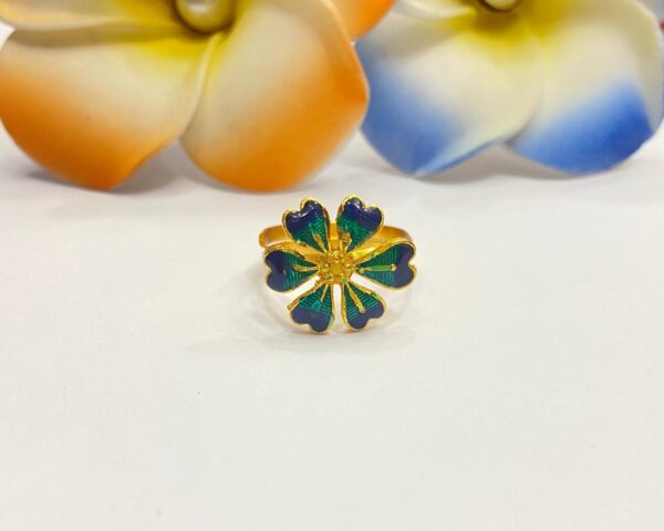 Shiuli flower Finger ring