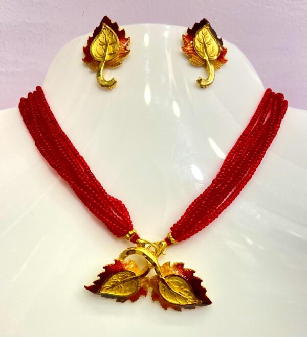 Leafs Minekari  Tarsel with pendant and earset