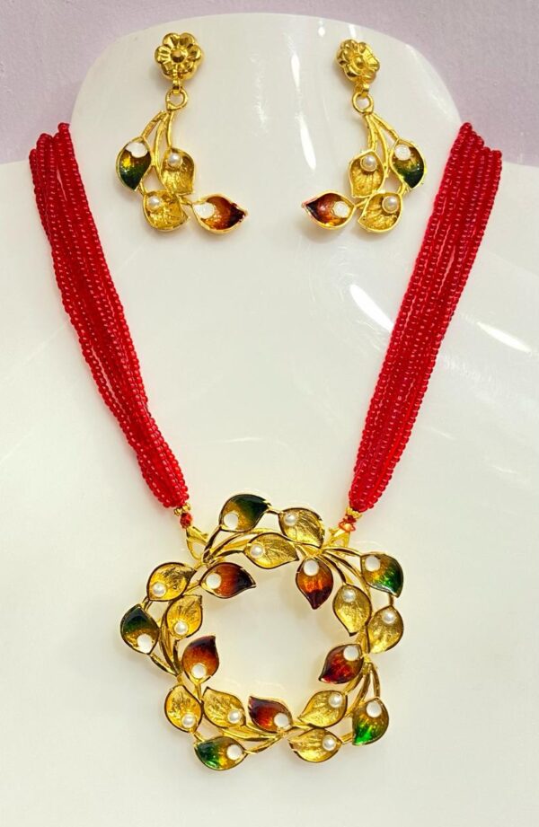 Circle Leafs Minekari Tarsel with pendant and earset
