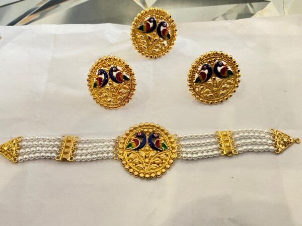 Jora Mayur Pearl Choker (With Finger Ring)