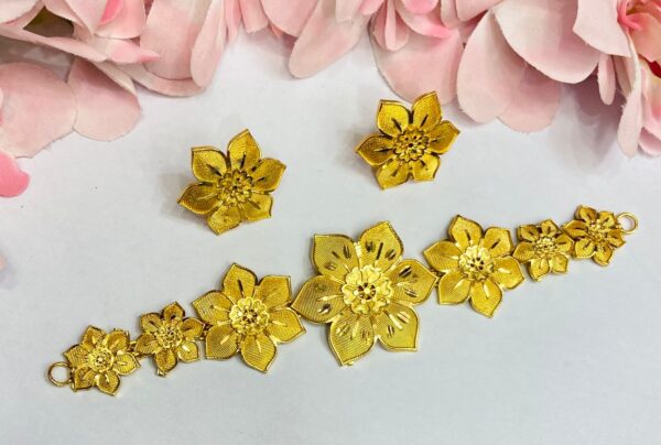 Daisy flora Minekari Choker