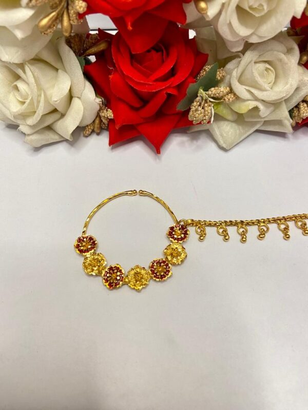 Daisy Flower Series with chain nose ring