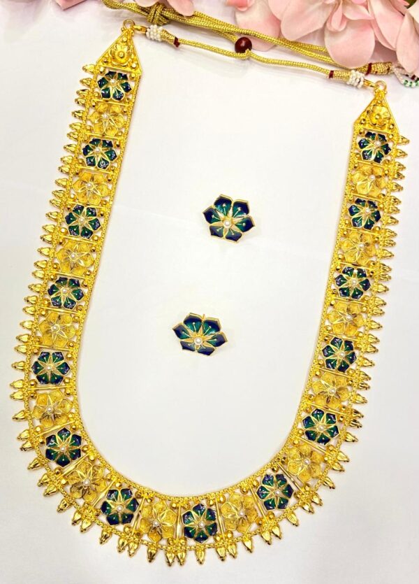 Gorgeous Chatai Flower Series U Sitahar (Minekari with pearls)