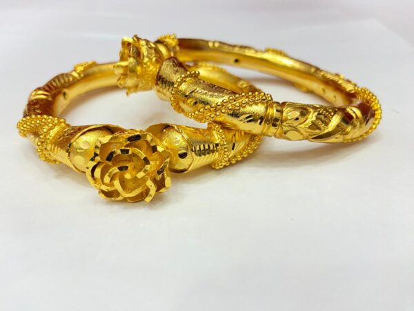 Manipuri Rose Bala