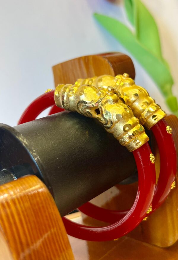 Mokor Mukh Bracelet Pola