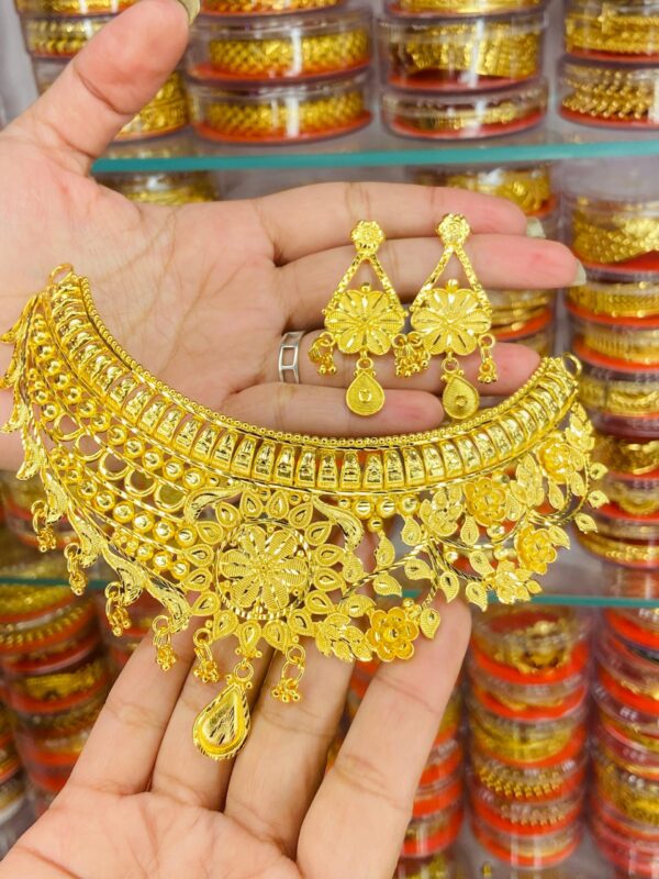 Gold replica gorgeous bridal necklace