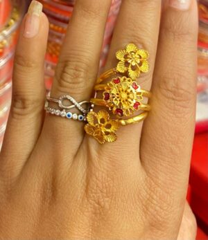 Tri Flower Finger Ring