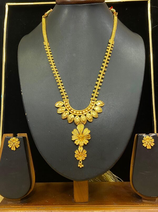 Shiuli  folwer long set with minekari