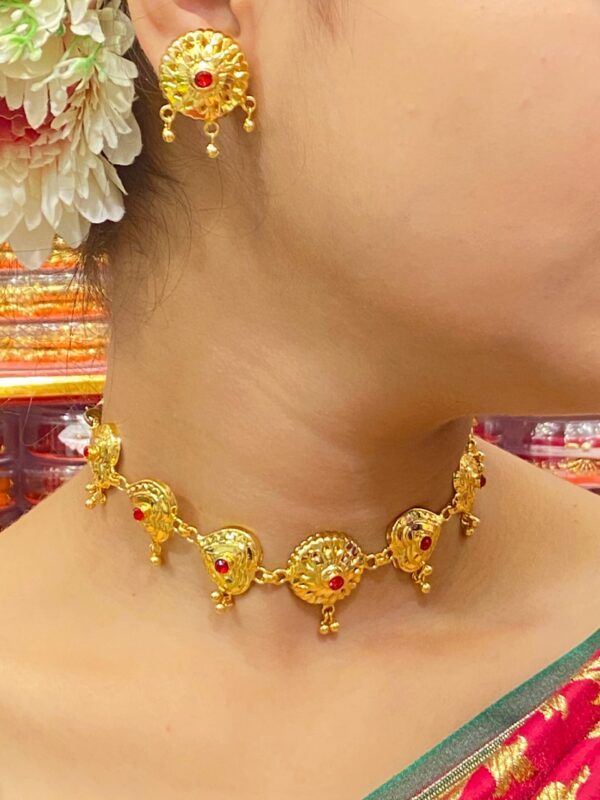 Thokai stoney designer Choker