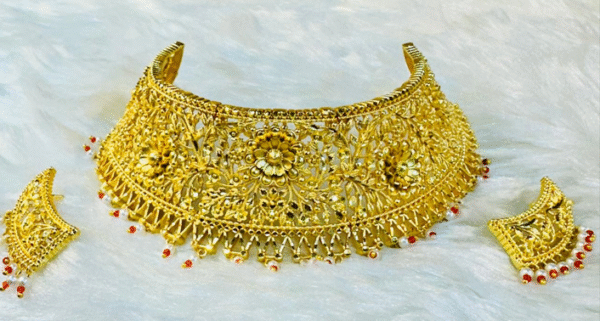 Flower designer gold plated bridal necklace