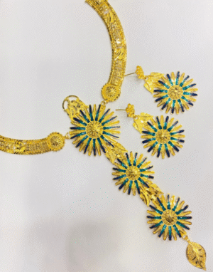 Daisy Flower designer minekari Necklace!! Gold Replica!!