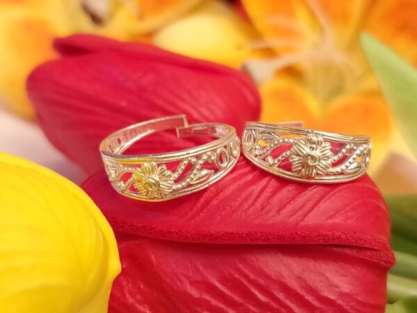 99.5 pure Silver floral toe ring