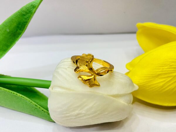 Pata designer  Finger Ring