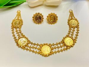 Gini chatai necklace