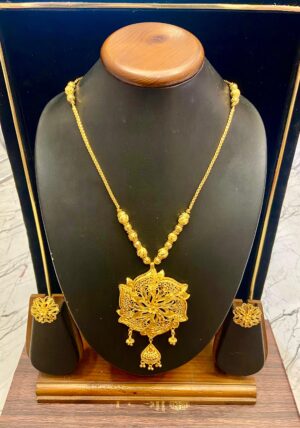 Albatross pendant Long Har