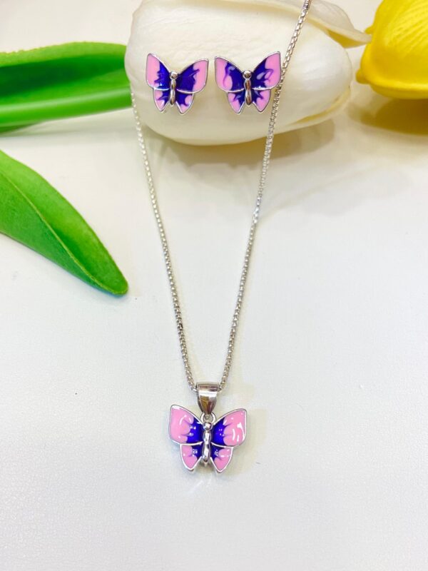 92.5 Pure Silver Pinky-Bay Pendant With Tops (without chain)