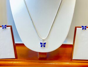 92.5 Pure Silver BlueBird Pendant With Tops (without chain)
