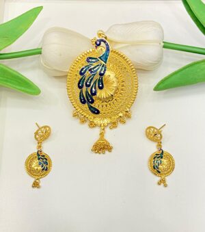 Mayura pendant and ear set
