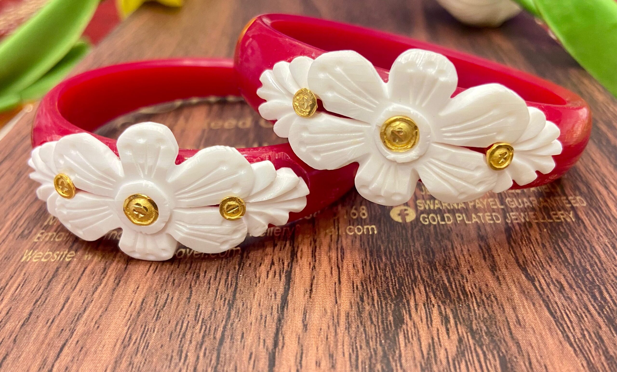 Gold Pola Badhano Sankha Pc Chandra Sakha Badhano Design True