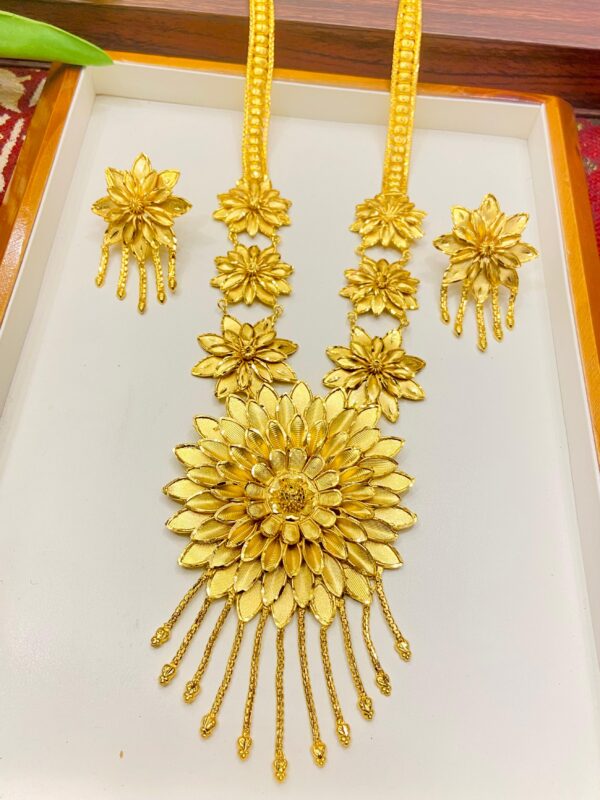 SunFlower Exclusive deisgner Sitahar