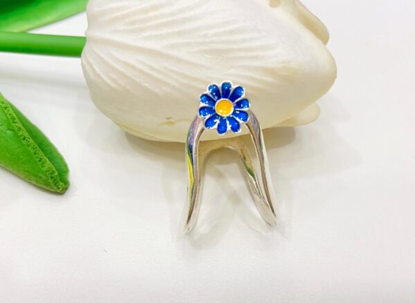 92.5 Silver Blue Heaven V finger ring