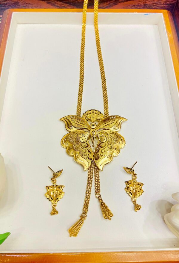 The Wilderly Butterfly tie-set!!!
