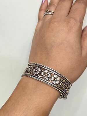Pure Silver Flora Nokshi bangles (Single)