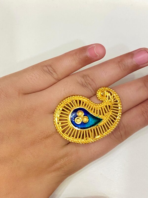 Kolki flower Finger ring