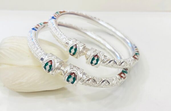 92.5 Pure Silver RoundGlassMukh Monipuri Bala (Pair)