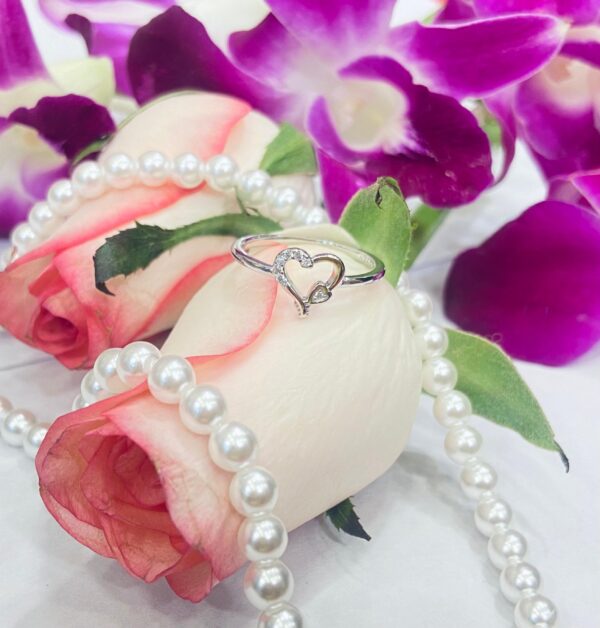 92.5 Silver Hollow Heart  finger ring