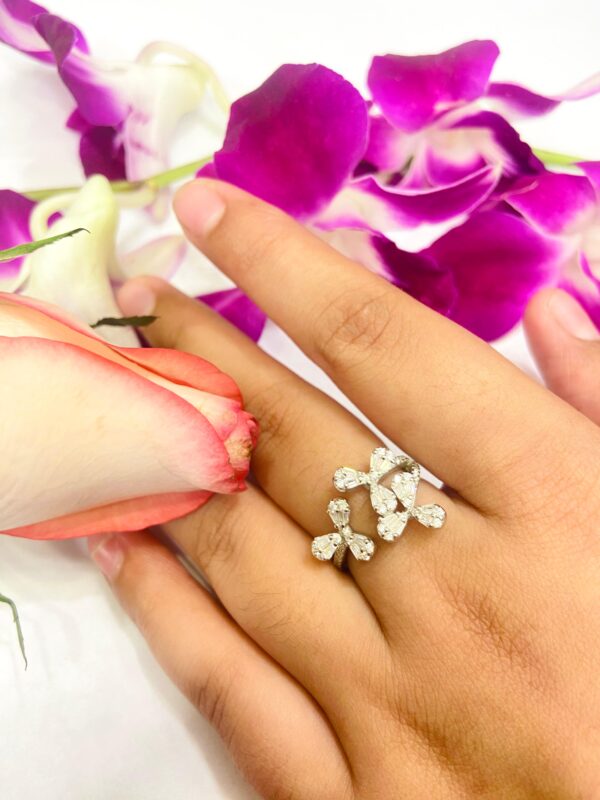 92.5 Silver Tri Flower  finger ring