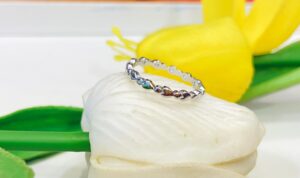 92.5 Silver Heart thumb ring (size-9)