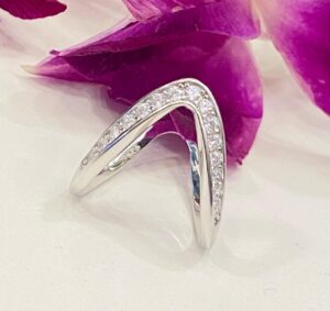92.5 Silver V CoverStone finger ring