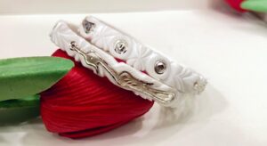 99.5 pure Silver Moyur Drops sankha (pair)