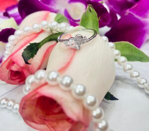 92.5 Silver Dual Heart finger ring (size 8)