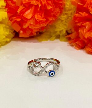92.5 Silver HeartEye finger ring (size )