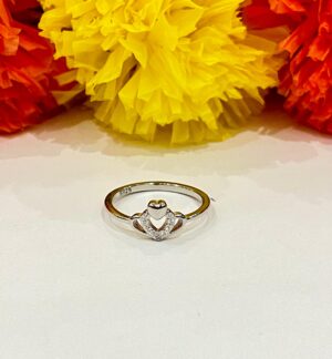 92.5 Silver OvalHeart finger ring (size )