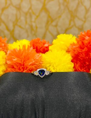 92.5 Silver BlueKarizma ring (size )